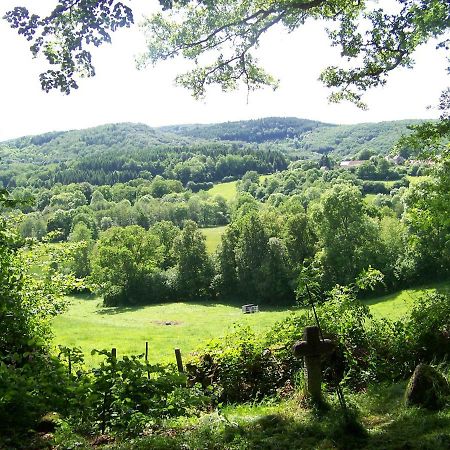 הוילה Saint-Georges-Nigremont Petite Ferme D'Autrefois מראה חיצוני תמונה