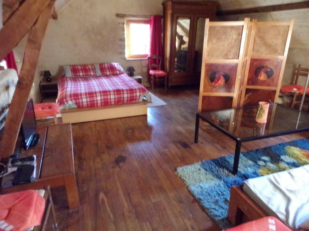 הוילה Saint-Georges-Nigremont Petite Ferme D'Autrefois מראה חיצוני תמונה